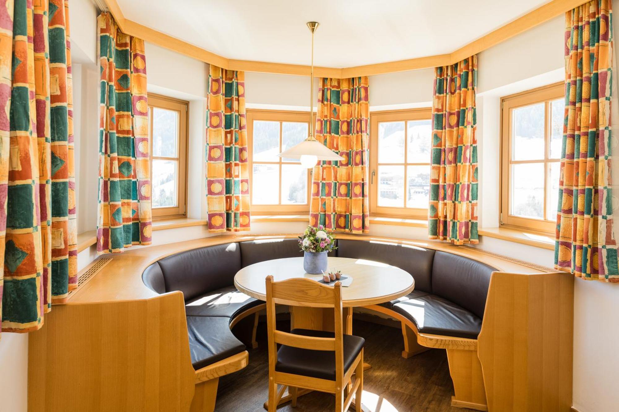 Aparthotel Feriengut Hasenau à Saalbach-Hinterglemm Extérieur photo
